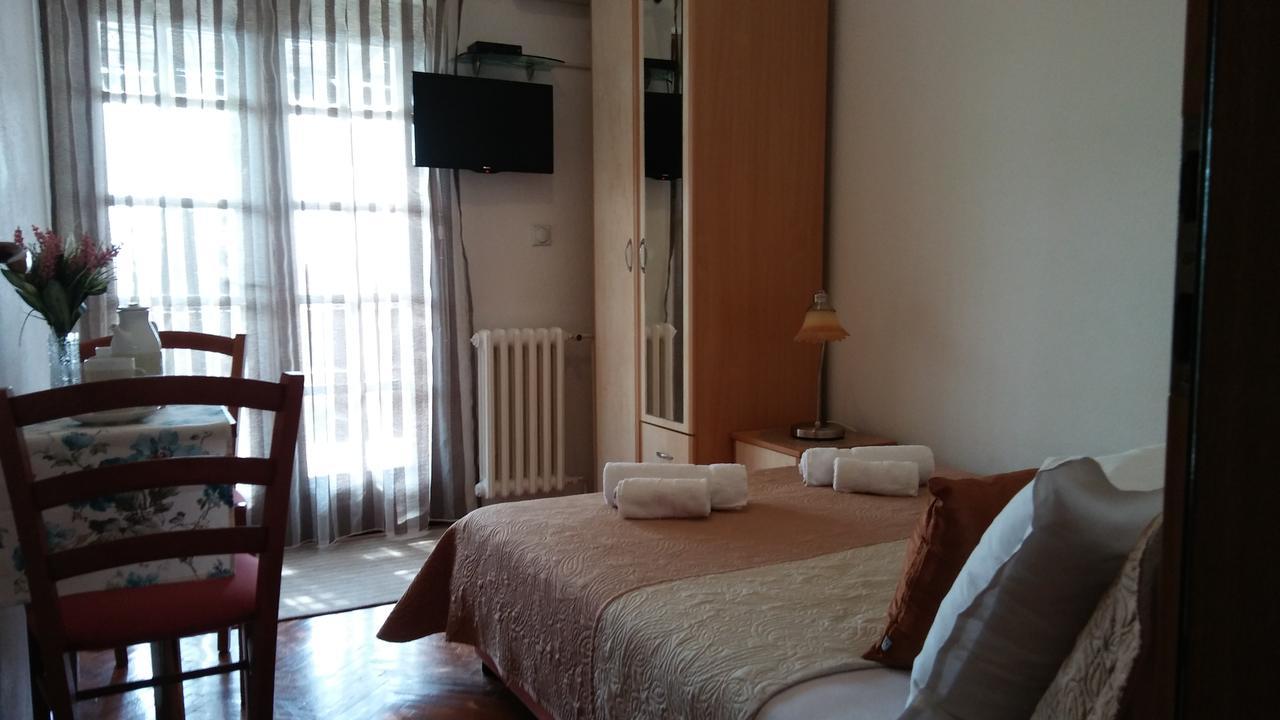 Guest House Villa Castio Petrovac Exterior foto