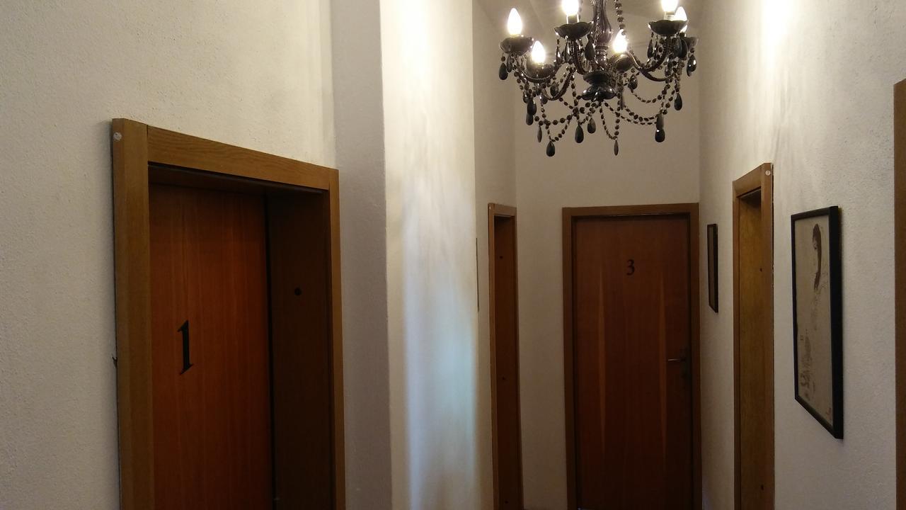 Guest House Villa Castio Petrovac Exterior foto